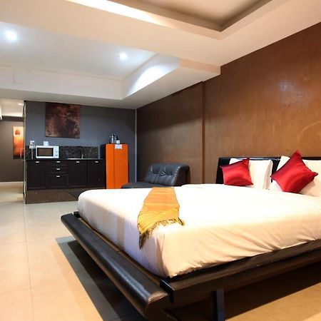 Del Mar Rooms Pattaya Exteriör bild