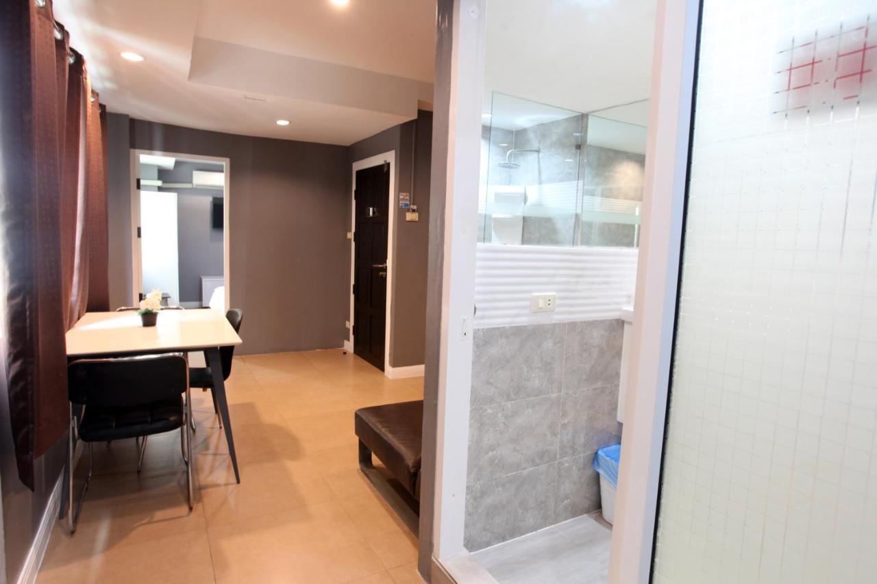 Del Mar Rooms Pattaya Exteriör bild