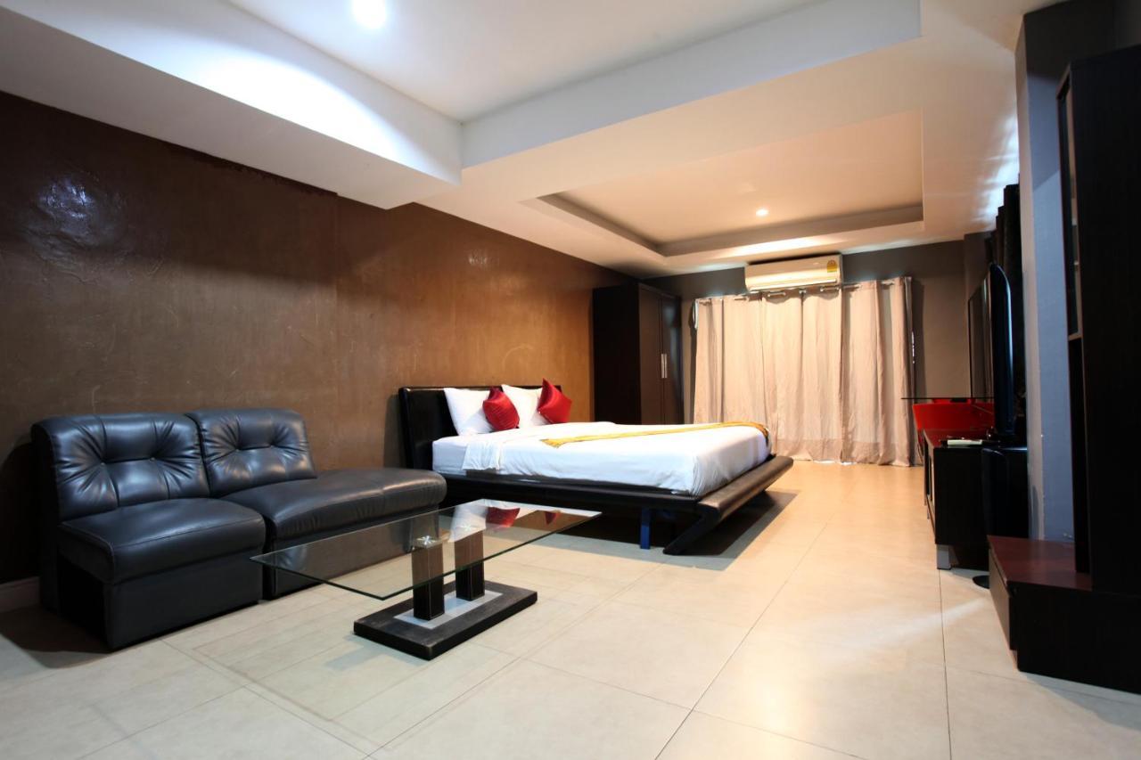 Del Mar Rooms Pattaya Exteriör bild